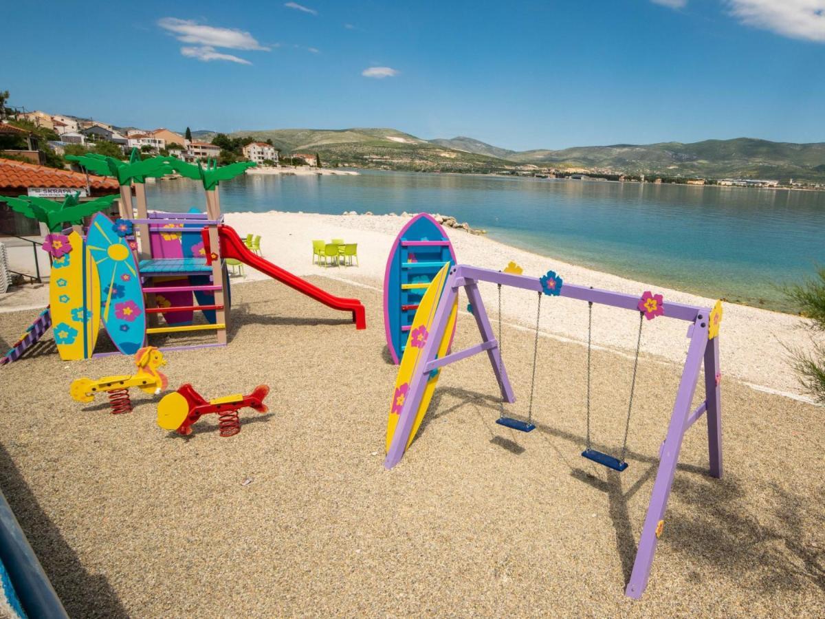 Apartment Mornar-3 By Interhome Trogir Kültér fotó