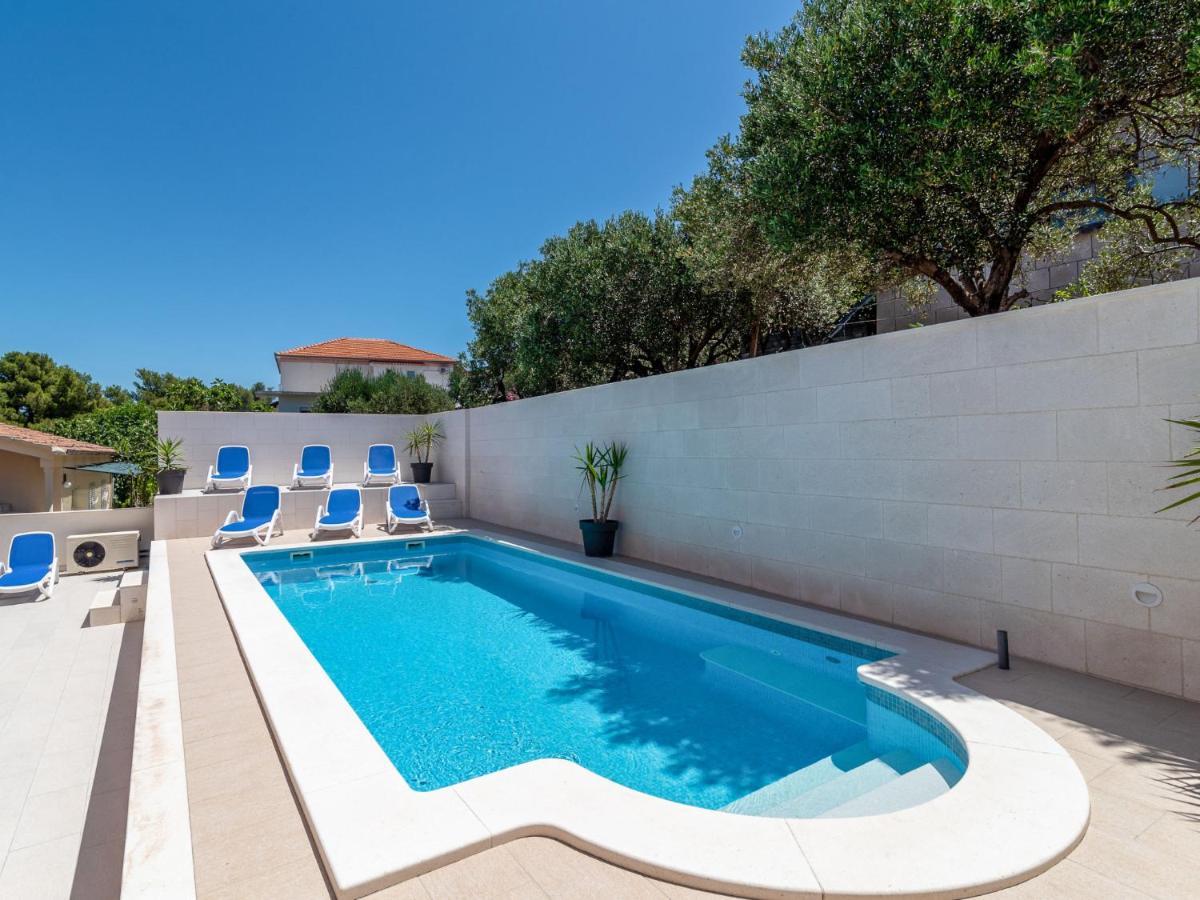 Apartment Mornar-3 By Interhome Trogir Kültér fotó